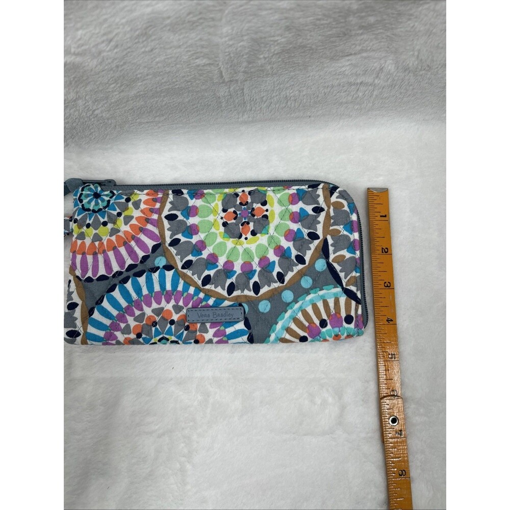 Vera Bradley RFID Tech Wristlet - Sunny Medallion Print Wallet Purse - Picture 8 of 8
